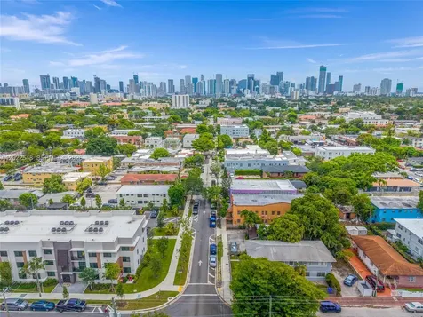 1568 SW 5th Street Miami FL 33135