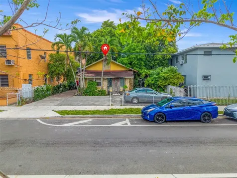 1568 SW 5th Street Miami FL 33135