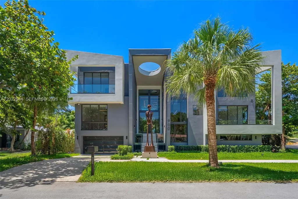 900 NE 75th Street Miami FL 33138