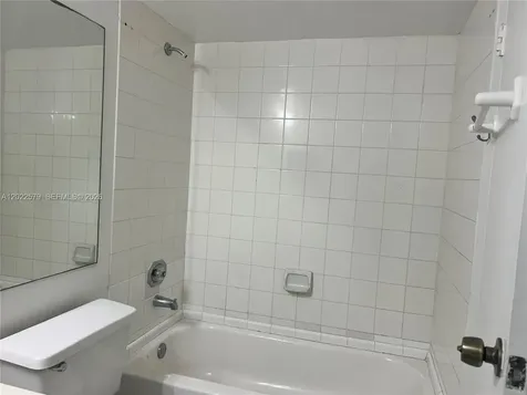 7601 E Treasure Drive North Bay Village FL 33141