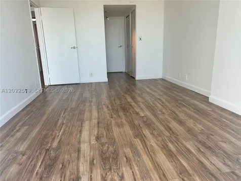 7601 E Treasure Drive North Bay Village FL 33141