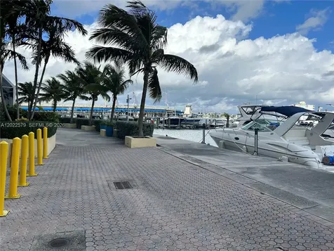 7601 E Treasure Drive North Bay Village FL 33141