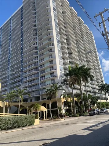 7601 E Treasure Drive North Bay Village FL 33141