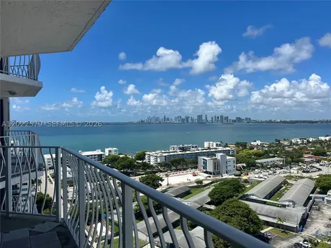 7601 E Treasure Drive North Bay Village FL 33141