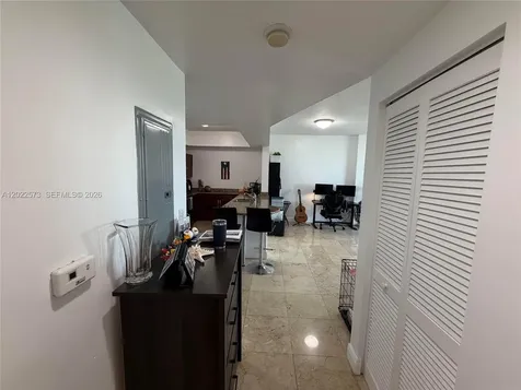 7266 SW 88th Street Miami FL 33156