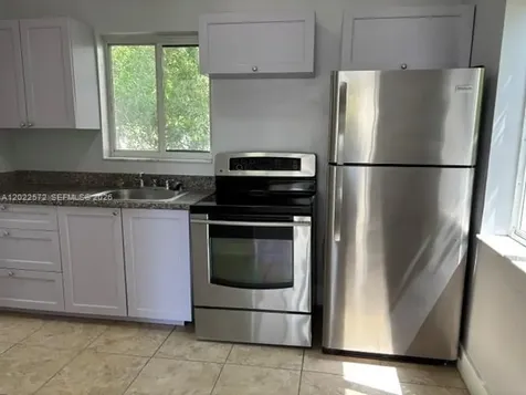 2059 SW 7th Street Miami FL 33135