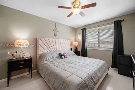 10049 Winding Lake Road Sunrise FL 33351