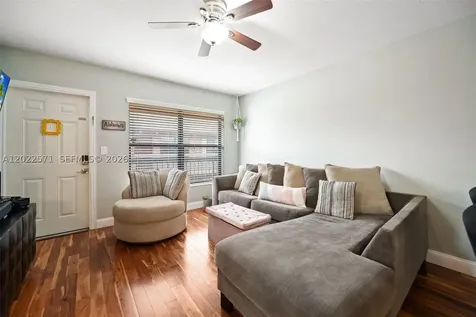 10049 Winding Lake Road Sunrise FL 33351