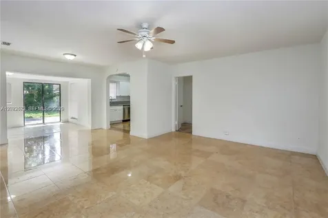 200 SW 64th Way Pembroke Pines FL 33023