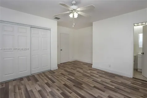 200 SW 64th Way Pembroke Pines FL 33023