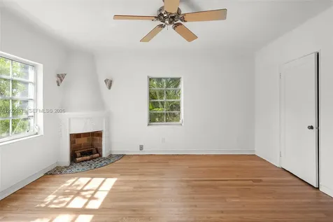 750 Espanola Way Miami Beach FL 33139