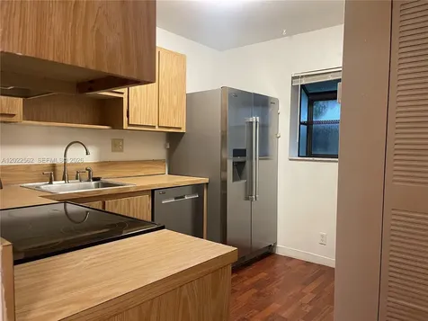 303 Gardens Drive Pompano Beach FL 33069