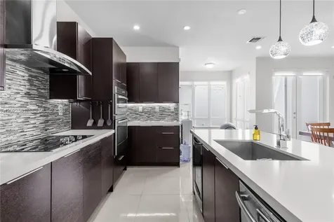 6440 NW 103rd Passage Doral FL 33178