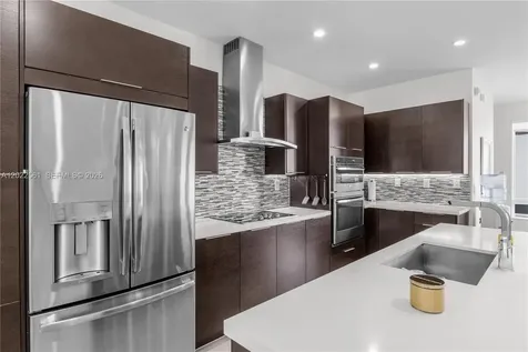 6440 NW 103rd Passage Doral FL 33178