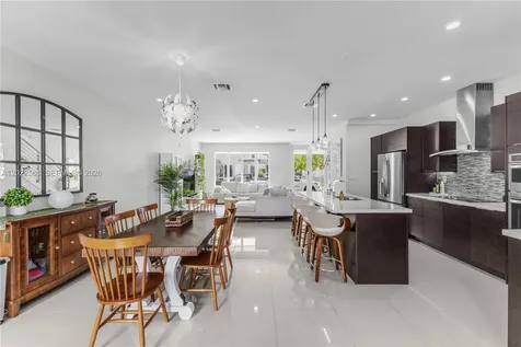 6440 NW 103rd Passage Doral FL 33178