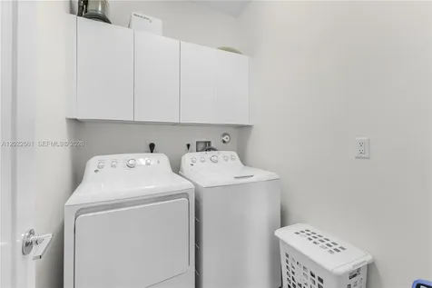 6440 NW 103rd Passage Doral FL 33178