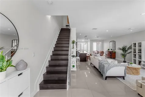 6440 NW 103rd Passage Doral FL 33178