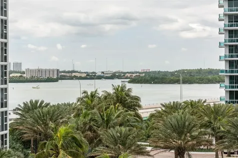 10275 Collins Avenue Bal Harbour FL 33154
