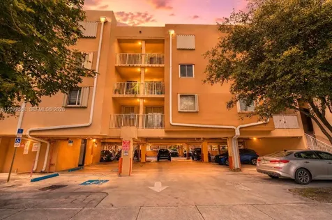814 NW 36th Avenue Miami FL 33125