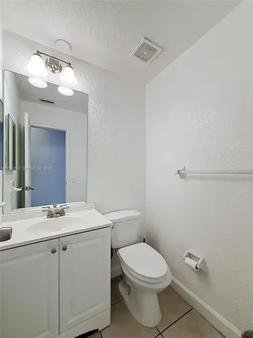 1571 NW 96th Way Pembroke Pines FL 33024