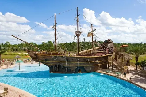 8125 Resort Village Orlando FL 32821