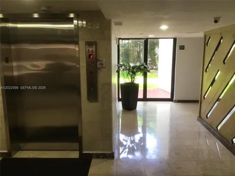 17021 N Bay Road Sunny Isles Beach FL 33160