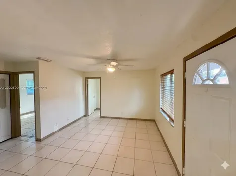129 SE 4th Avenue Hallandale Beach FL 33009