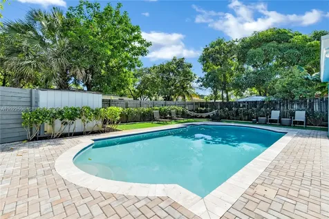 4740 NE 2nd Terrace Deerfield Beach FL 33064