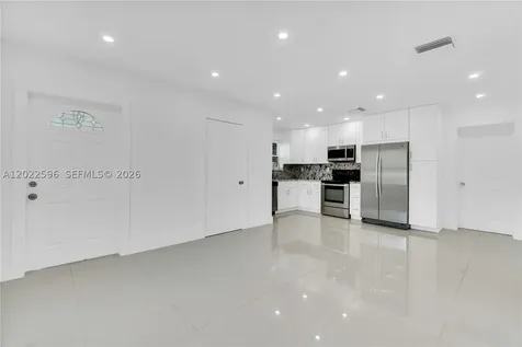 4740 NE 2nd Terrace Deerfield Beach FL 33064