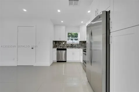 4740 NE 2nd Terrace Deerfield Beach FL 33064