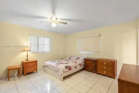 6013 NW 68th Tamarac FL 33321
