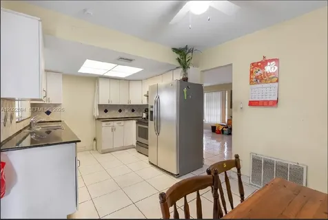 6013 NW 68th Tamarac FL 33321