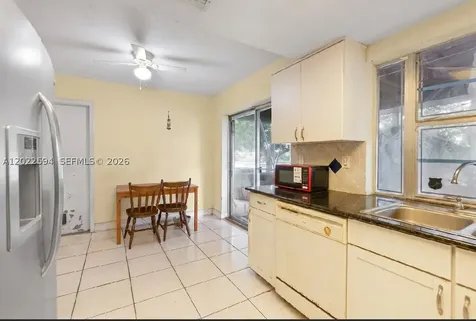 6013 NW 68th Tamarac FL 33321