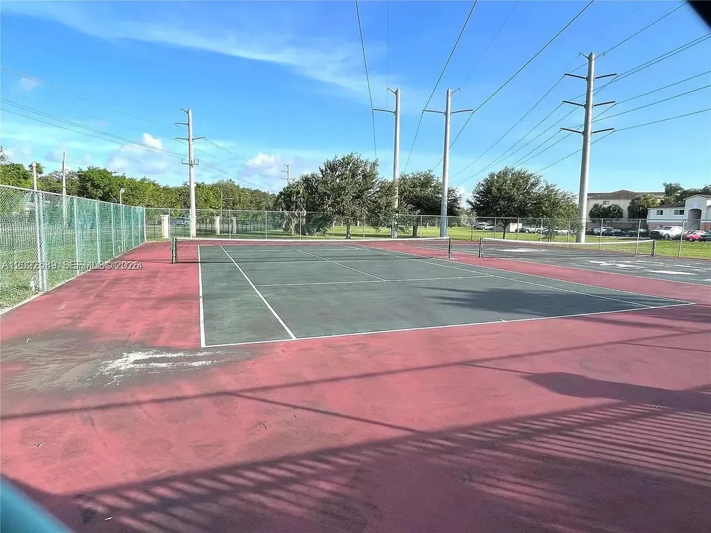 3690 N 56th Avenue Hollywood FL 33021