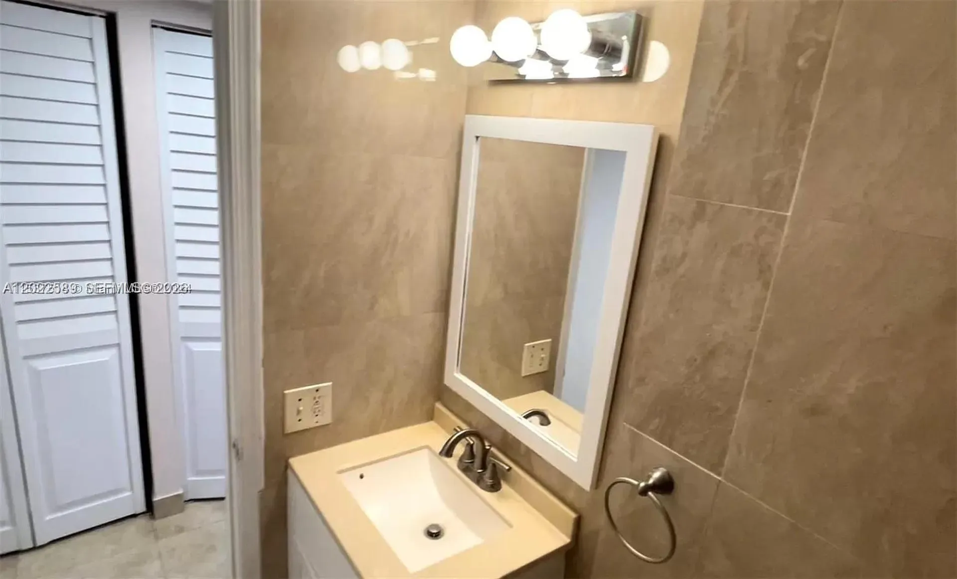 3690 N 56th Avenue Hollywood FL 33021
