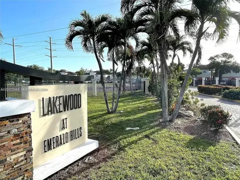 3690 N 56th Avenue Hollywood FL 33021