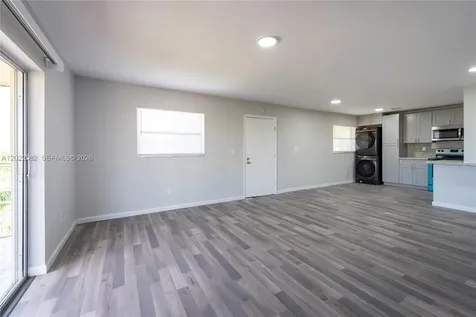 4111 Stirling Road Dania Beach FL 33314