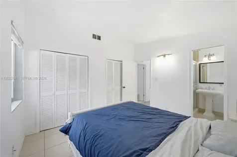 1141 SW 45th Terrace Plantation FL 33317