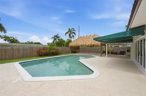 1141 SW 45th Terrace Plantation FL 33317