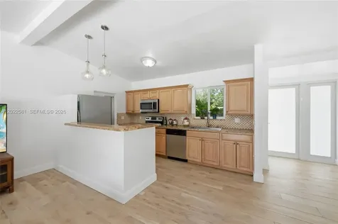 1141 SW 45th Terrace Plantation FL 33317