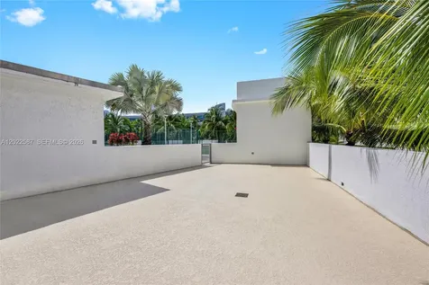 3029 NE 188th Street Aventura FL 33180