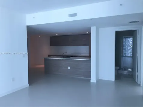 1300 S Miami Miami FL 33130