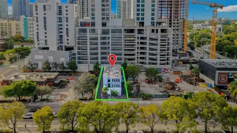 232 SW 8th Street Miami FL 33130