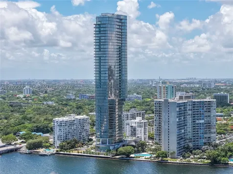 175 SE 25th Road Miami FL 33129