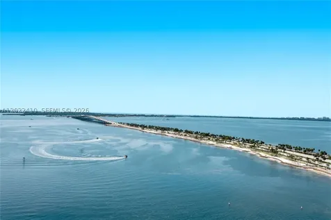 175 SE 25th Road Miami FL 33129