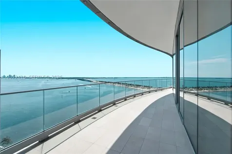 175 SE 25th Road Miami FL 33129