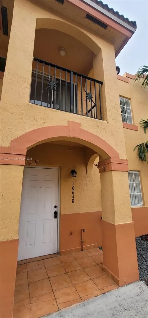 10648 NW 87th Court Hialeah Gardens FL 33018