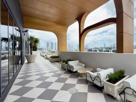 2700 NW 2nd Avenue Miami FL 33127