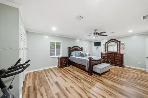 1081 NW 198th Street Miami Gardens FL 33169