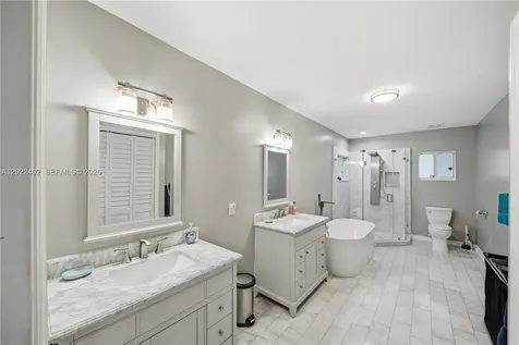 1081 NW 198th Street Miami Gardens FL 33169